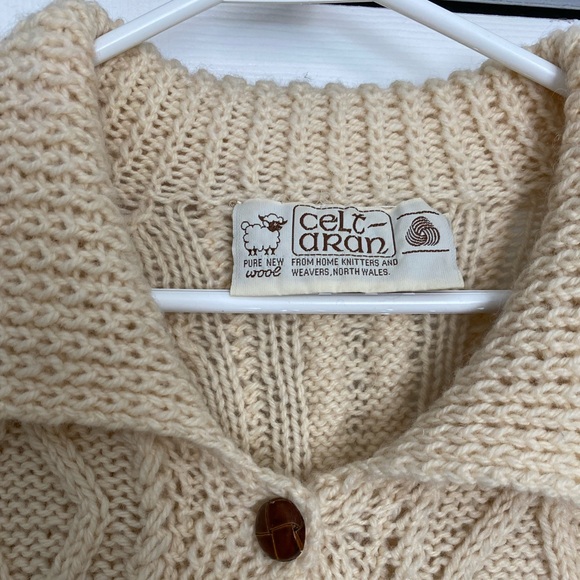 Hand knit wool Irish sweater - Picture 2 of 4